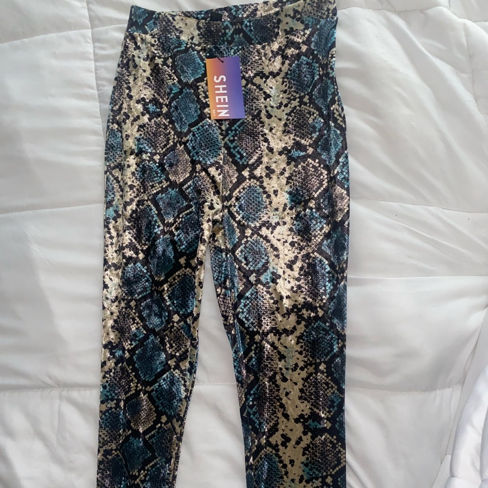 SHEIN colorful tights